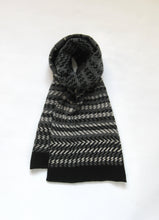 Load image into Gallery viewer, Ebb Wool Scarf - Cliffe

