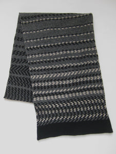 Ebb Wool Scarf - Cliffe