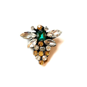 Queen bee pin